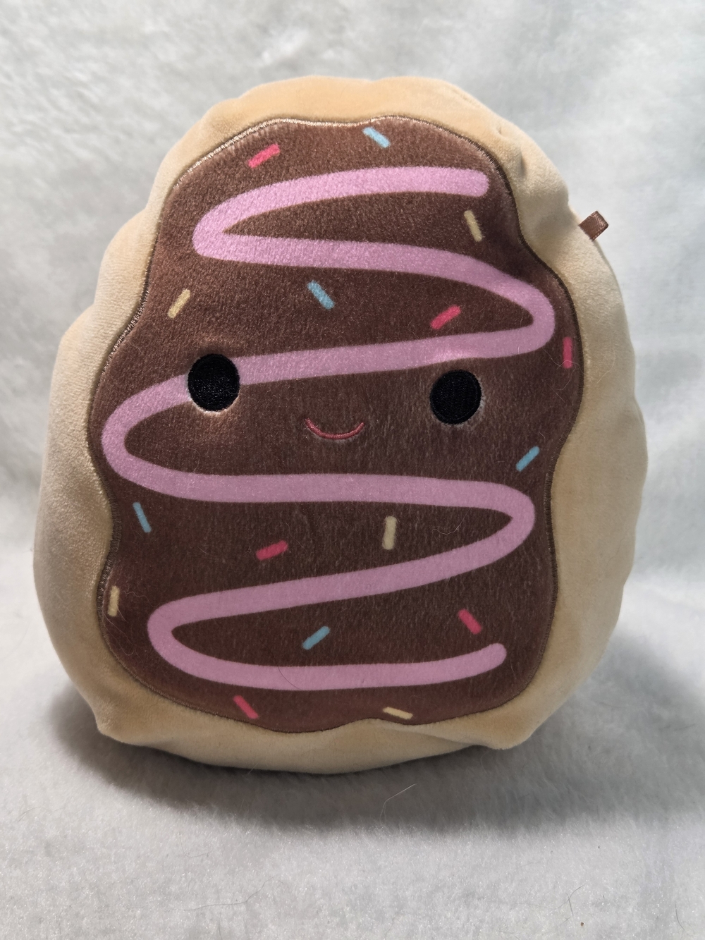 DEJA Squishmallows 7.5" Tan Donut Chocolate Sprinkles Pink Icing NO HANGTAG